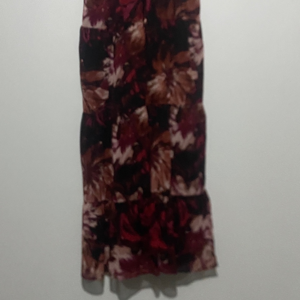 Lulu’s S Gorgeous Blooms Burgundy Tiered Maxi Dress As Is - Picture 6 of 11